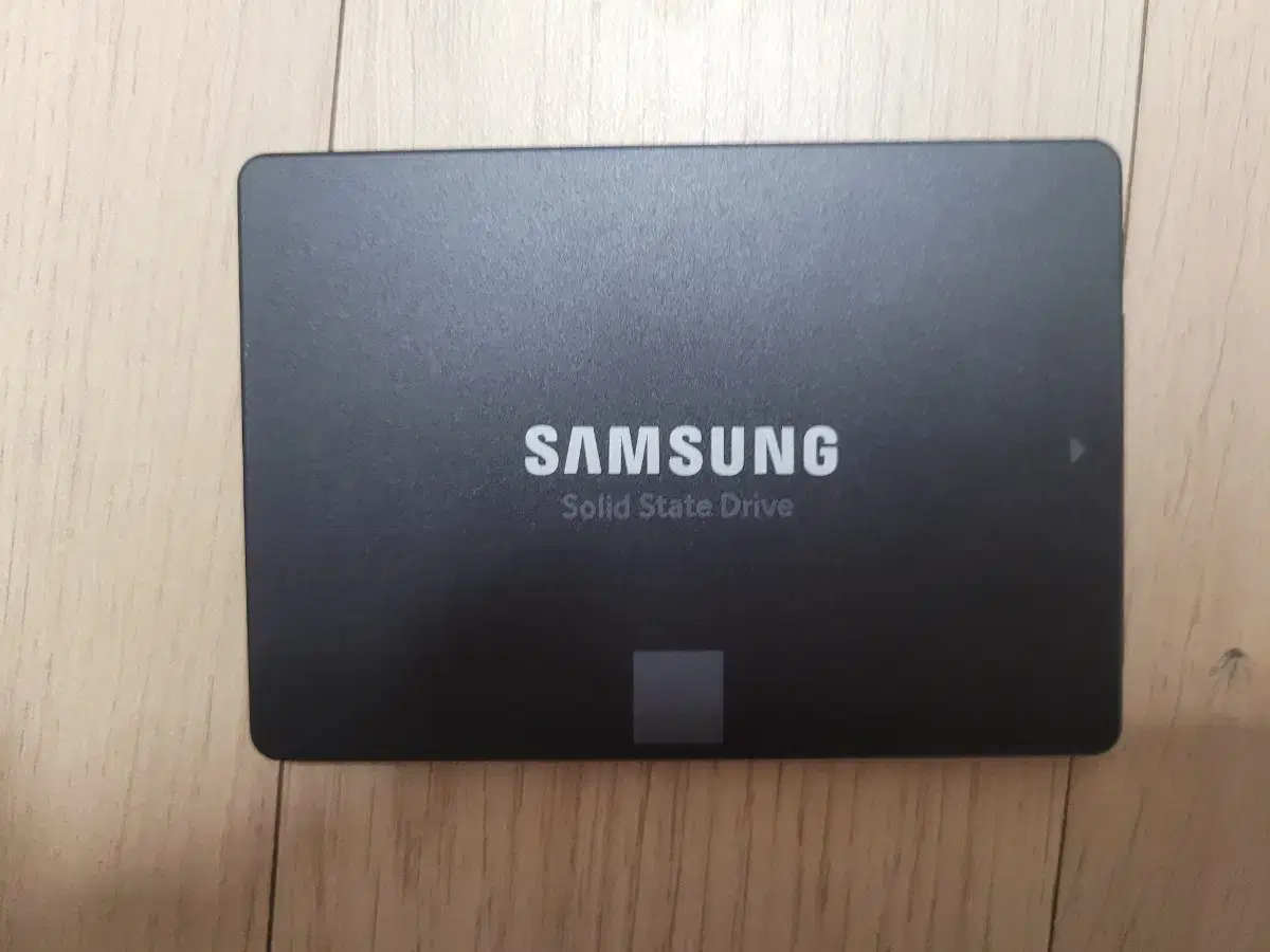 ssd 250g 판매합니다.